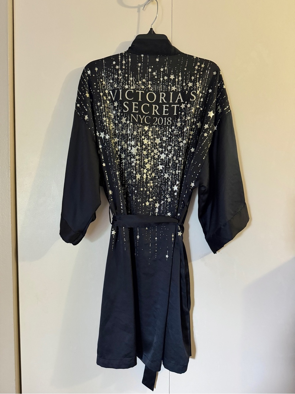 Victoria's Secret 2018 NYC Fashion Show Black Robe XS/S
